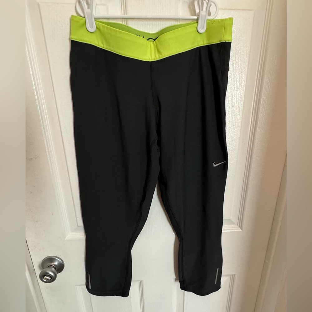 Nike Dri Fit Cropped Legging Sz L